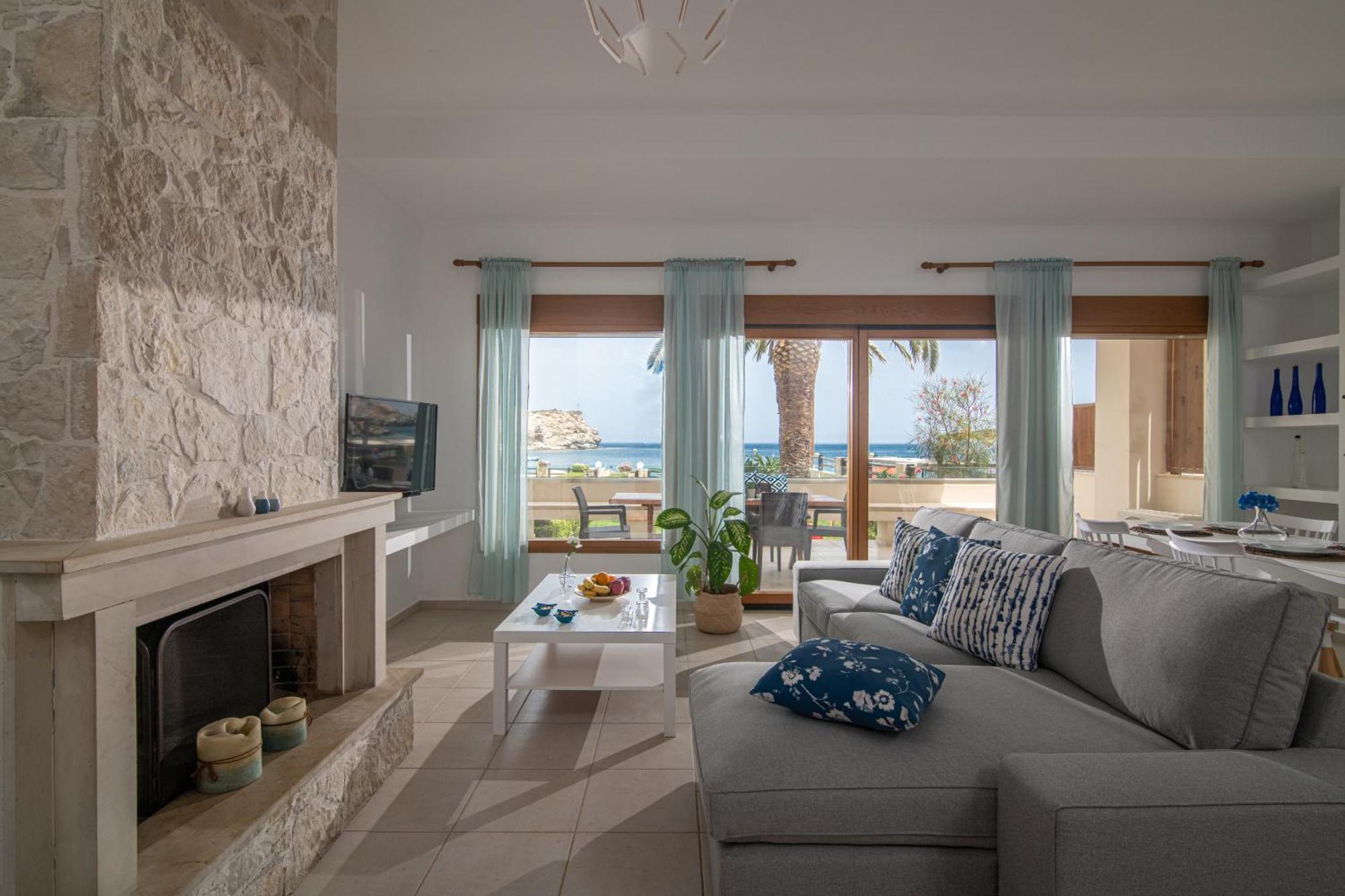 Beachfront Blue Apt-ligaria Vakantiehuis *